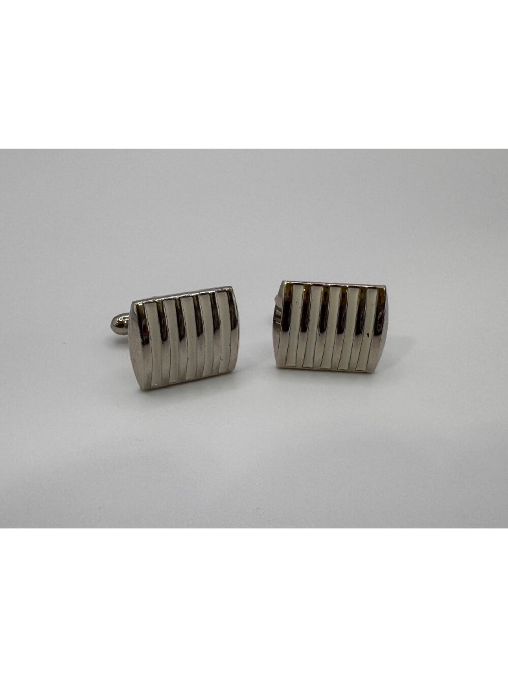 White Enamel Silver Tone Cufflinks Ribbed Modernist Design Mens Jewelry Retro